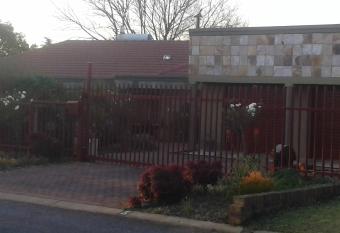 Allen Grove Self Catering allows 18 year olds to book a room