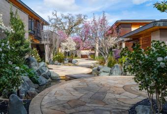 Bardessono Hotel and Spa has Balcony rooms