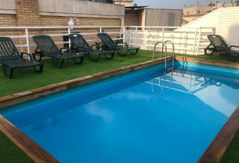 Apartamentos Santi allows 18 year olds to book a room