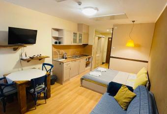 Studio Kris Villa Park has Balcony rooms