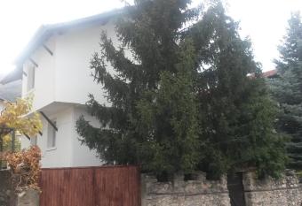 Guest House Khizhina - Easy Home allows 18 year olds to book a room