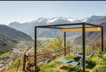 Foresteria B&B Vecchiascuola Pianazzola allows 18 year olds to book a room