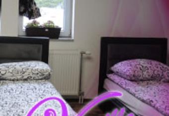 Guesthouse Vanilla has Balcony rooms