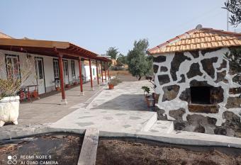 Casa PESTANA has Balcony rooms