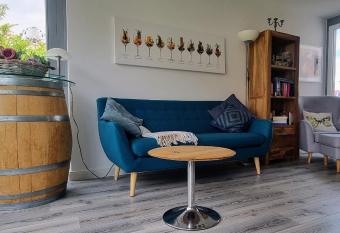 Ferienwohnung im Paradiesgarten has Balcony rooms