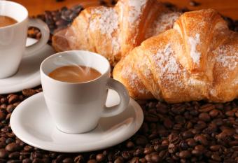 Medea Resort has rooms with a private hot tub