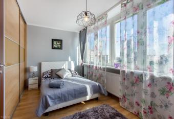 ClickTheFlat Golden Terraces Apart Rooms has Balcony rooms