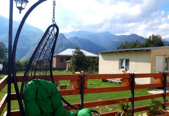 Guest House Elguja Qushashvili allows 18 year olds to book a room