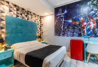 Hotel Mexico has Balcony rooms