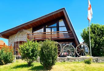 Ferienhaus Waldblick has Balcony rooms