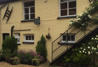 The Coach House at The Bull Inn allows 18 year olds to book a room