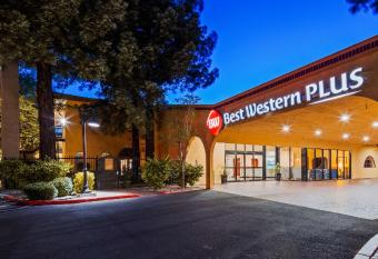 Best Western Plus Heritage Inn allows 18 year olds to book a room