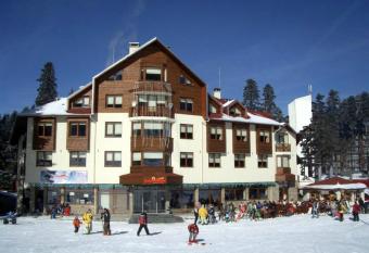 Ice Angels Hotel has Balcony rooms