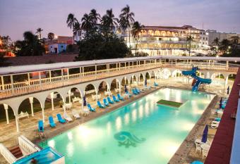 Collection O Hotel Mocambo, Boca del R  o allows 18 year olds to book a room