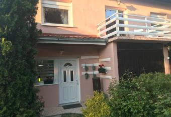 Apartmani Stojanovic has Balcony rooms