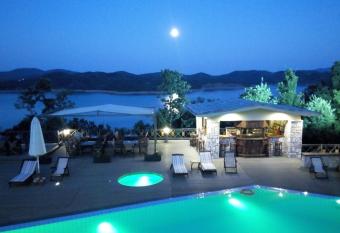 Naiades Hotel Resort & Conference has Balcony rooms