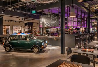 Moxy London Heathrow Airport allows 18 year olds to book a room