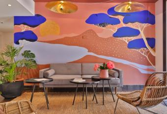 Hotel du Pin Nice Port allows 18 year olds to book a room