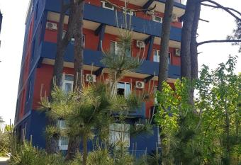 MIDIA Guest House has Balcony rooms