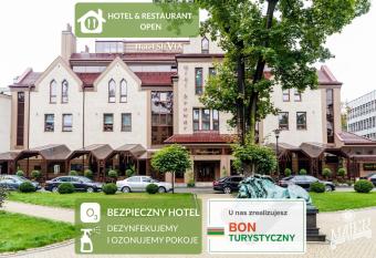 Hotel Silvia Gold Gliwice has Balcony rooms