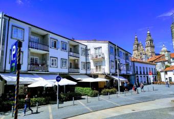 VutSanClemente Exclusivo a 90 metros de la Catedral allows 18 year olds to book a room