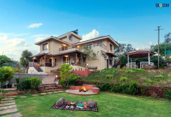 EKO STAY- INFINITY Villa has Smoking/Balcony rooms