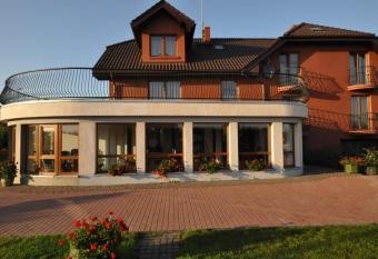 Apartamenty LeVilla allows 18 year olds to book a room