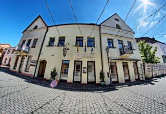 Gr  jaus Namas has Balcony rooms