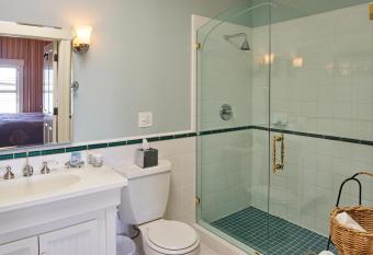 Hotel Mac has rooms with a private hot tub