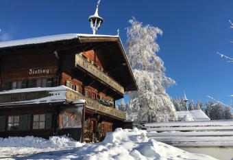 Bergpension Zinting allows 18 year olds to book a room