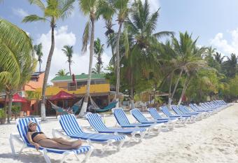 Hotel Cocoplum Beach has Balcony rooms