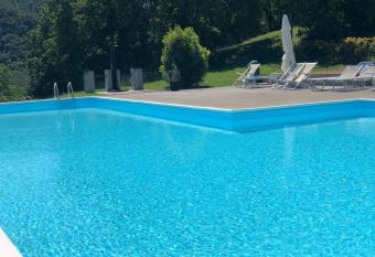 Agriturismo Le Valli allows 18 year olds to book a room