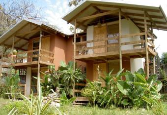 Lodge El Barco has Balcony rooms