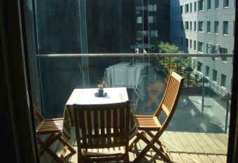 Estinn Apartment has Balcony rooms