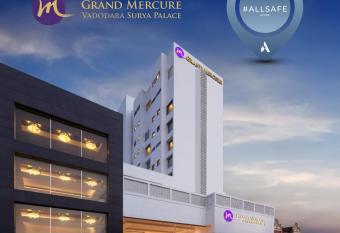 Grand Mercure Vadodara Surya Palace allows 18 year olds to book a room