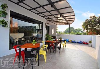 Ark stay                                              has Balcony rooms