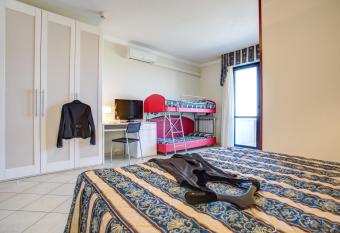 Hotel Genzianella has Balcony rooms