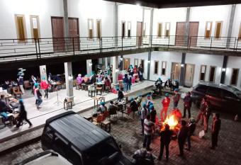 Bromo Backpacker Tosari has Balcony rooms