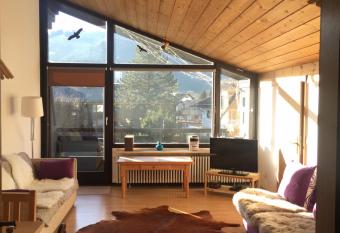 Panoramic Mountain Apartment has Balcony rooms