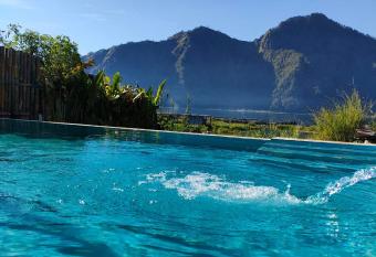Volcano Living has Balcony rooms