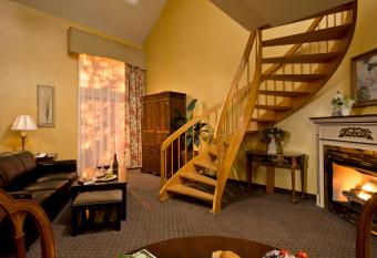 Cape Codder Resort & Spa has Balcony rooms