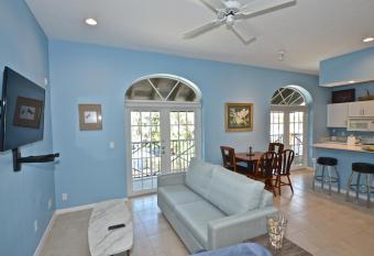 The Frontier Flat has Balcony rooms