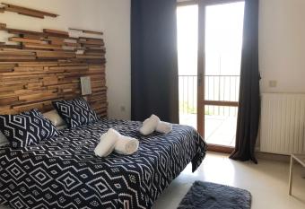 Hotel Rural Porta Coeli - Dehesa Santa Luc  a has Balcony rooms