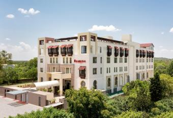 Ramada by Wyndham Islamabad has Smoking rooms