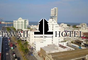 Hawaii Hotel Veracruz allows 18 year olds to book a room