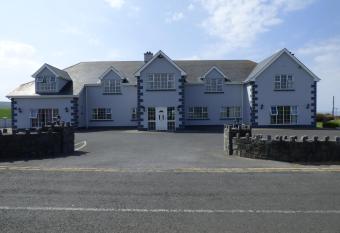 Atlantic View House allows 18 year olds to book a room