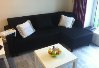 Vakantiestudio Melroce has Balcony rooms