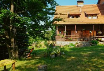 Mountain house has Balcony rooms