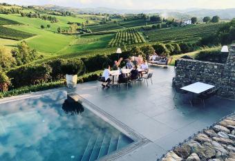 Agriturismo Opera 02 has Balcony rooms