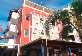 Pousada V   Regina allows 18 year olds to book a room